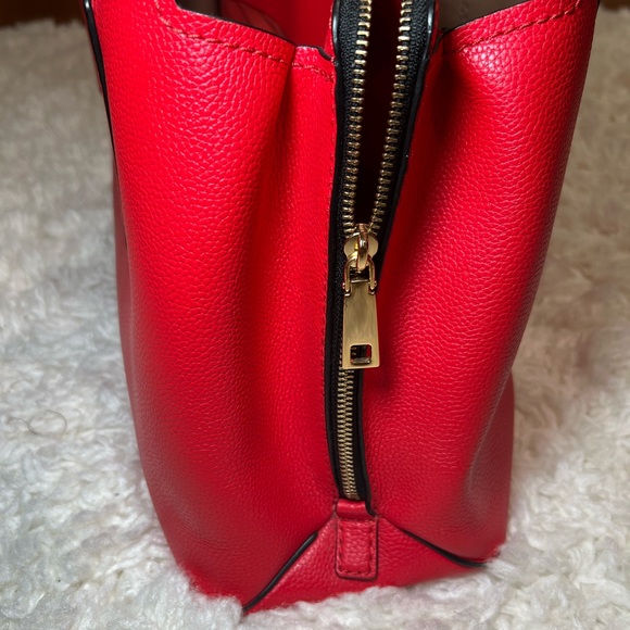 Red Marc Jacobs Handbag Purse Shoulder Bag - Picture 5 of 8